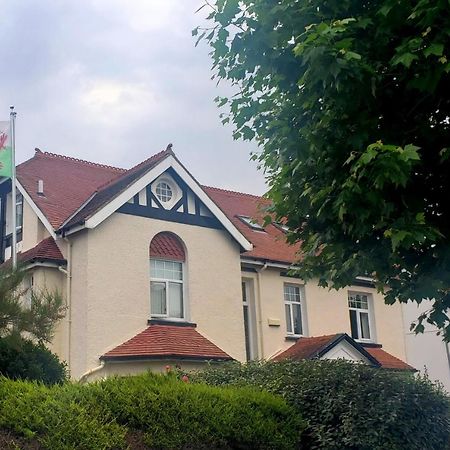 Cleave Court Guest House 랜디드노 외부 사진