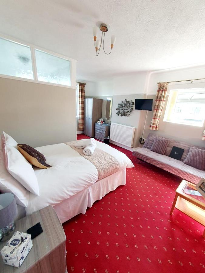 Cleave Court Guest House 랜디드노 외부 사진